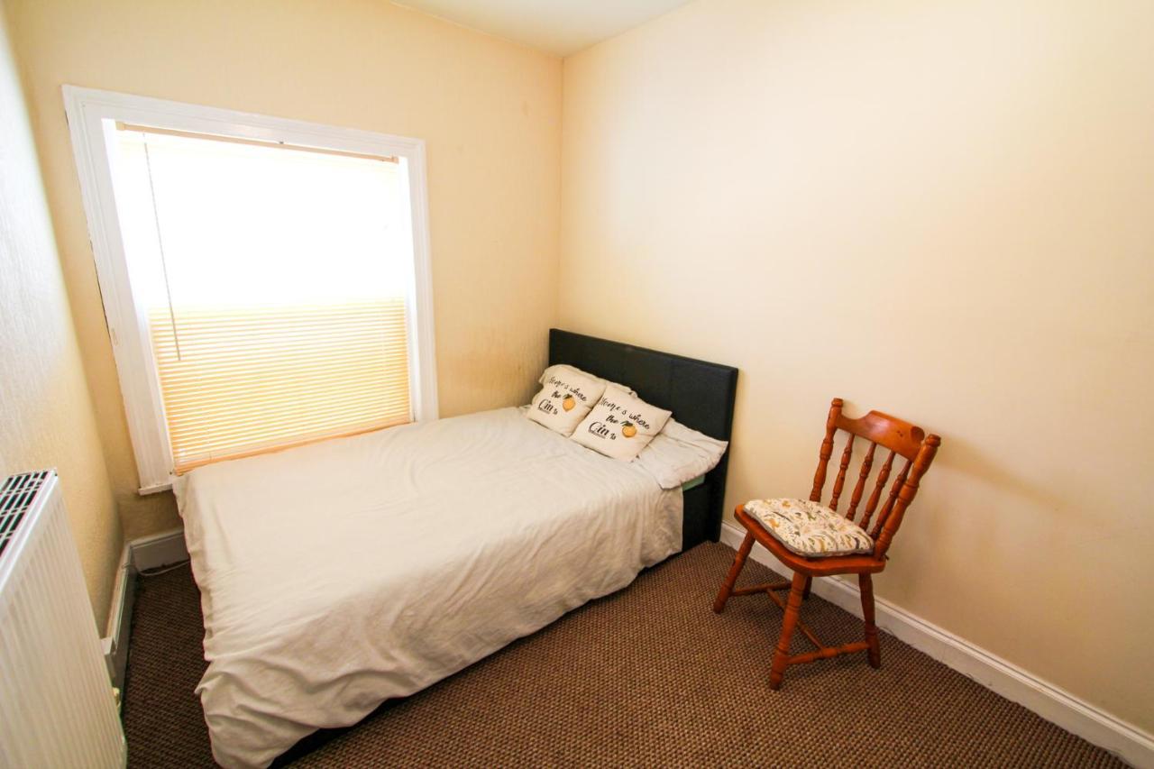 Central Bolton Accommodation 객실 사진